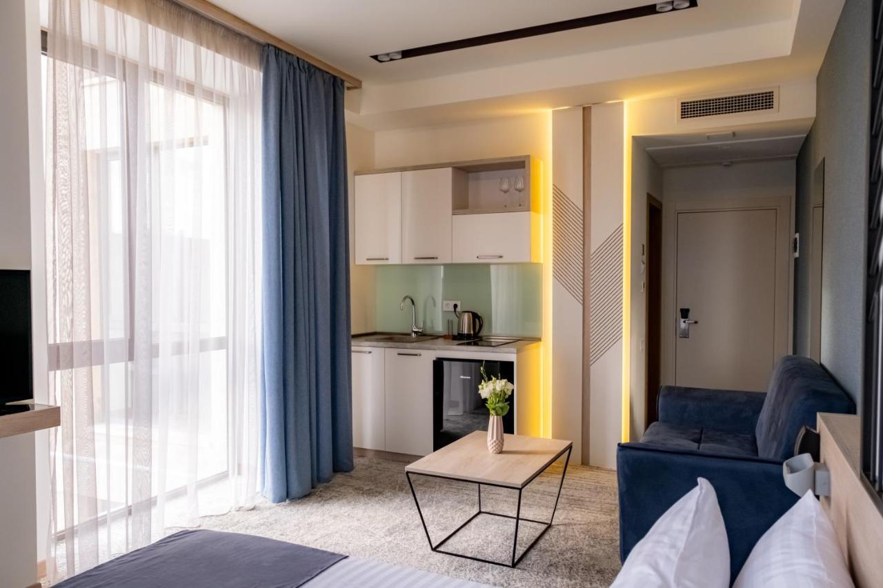 Rooftop Apart-Hotel Ереван Экстерьер фото