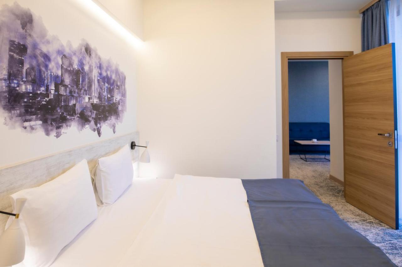 Rooftop Apart-Hotel Ереван Экстерьер фото